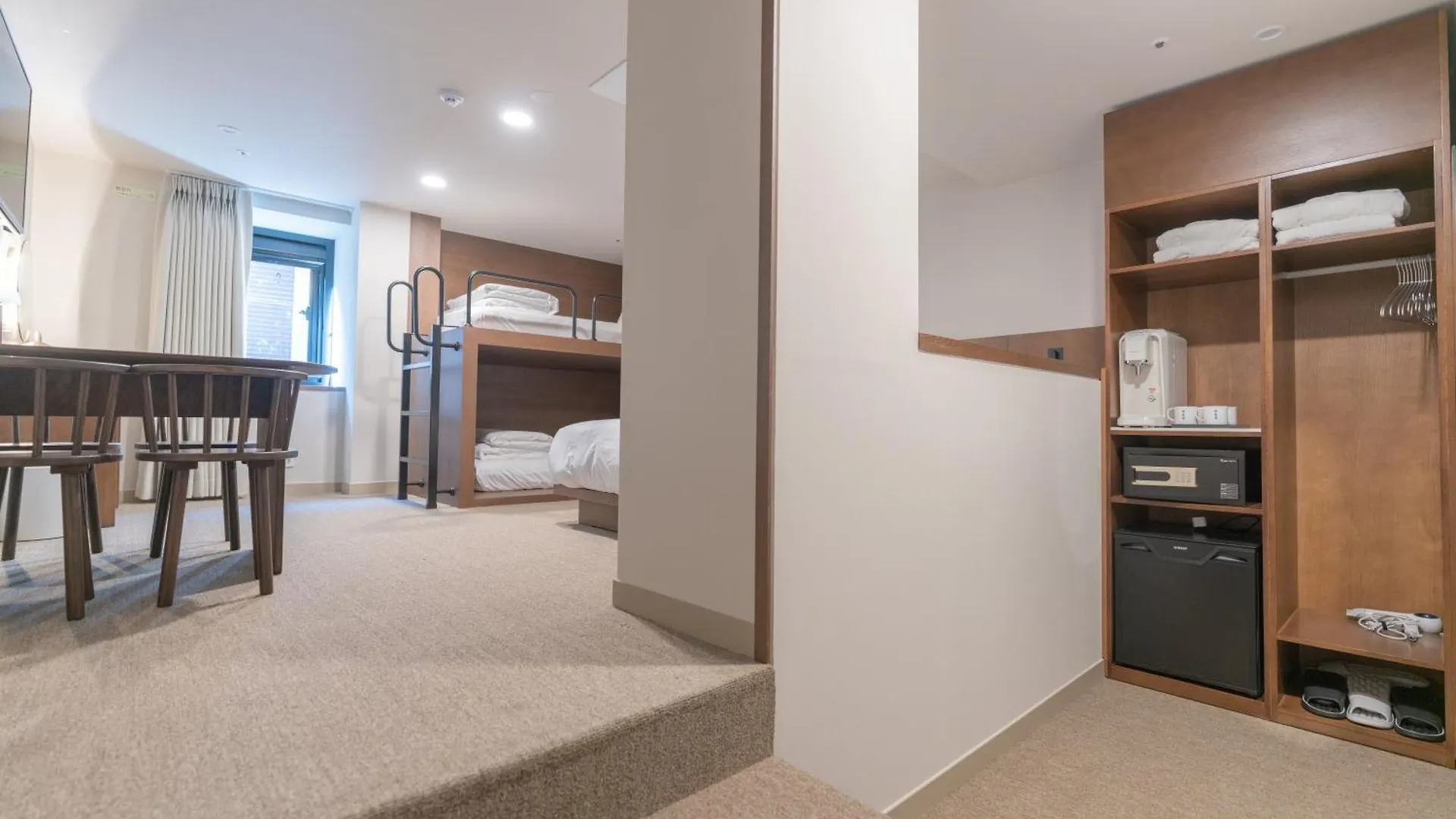 Hotel Myeongdongjang Seoul 4*,