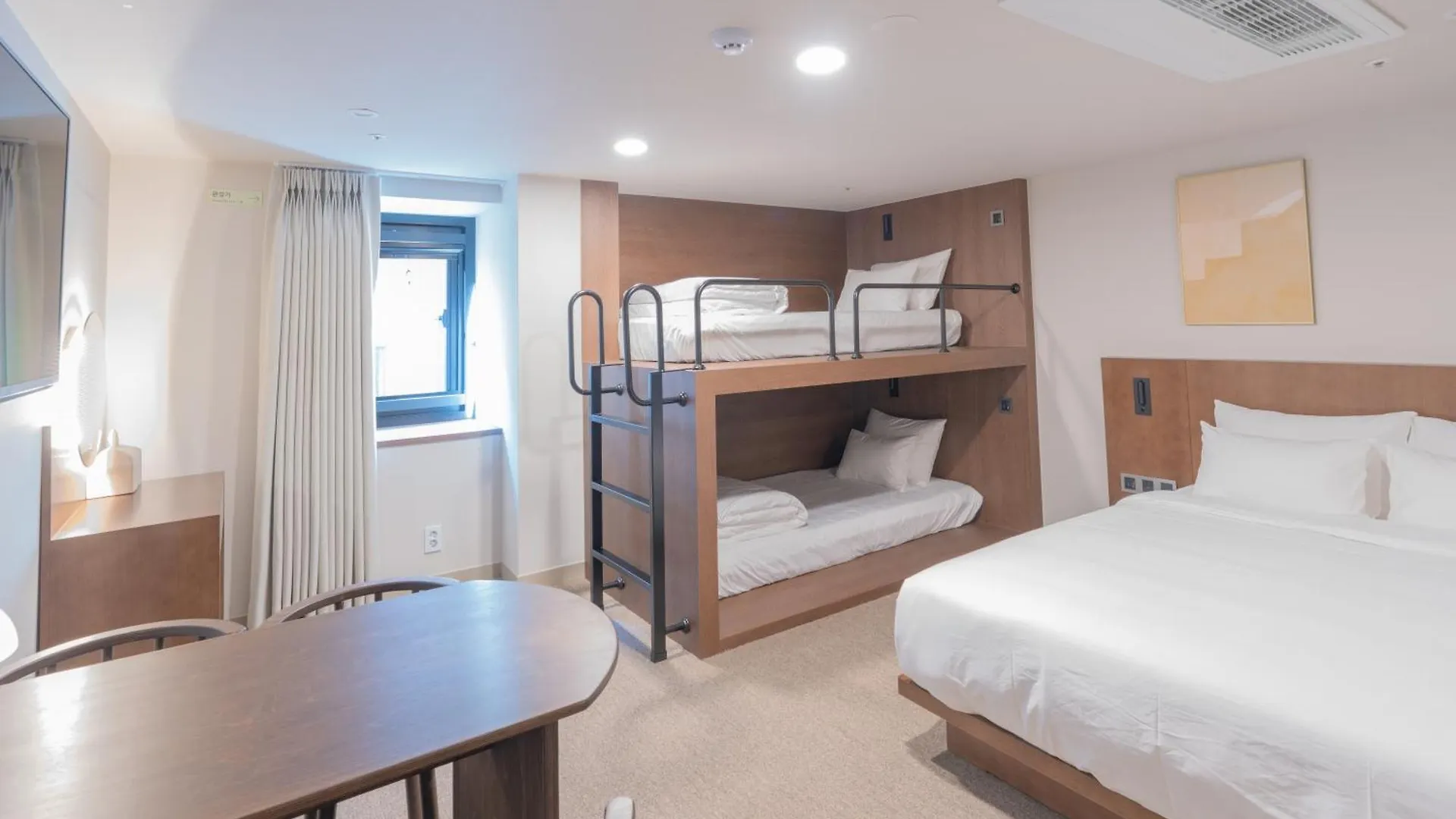 Hotel Myeongdongjang Seoul 4*,  South Korea